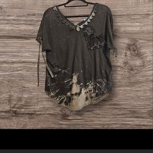 She + Sky Black and Tan Embellished Short Sleeve Top